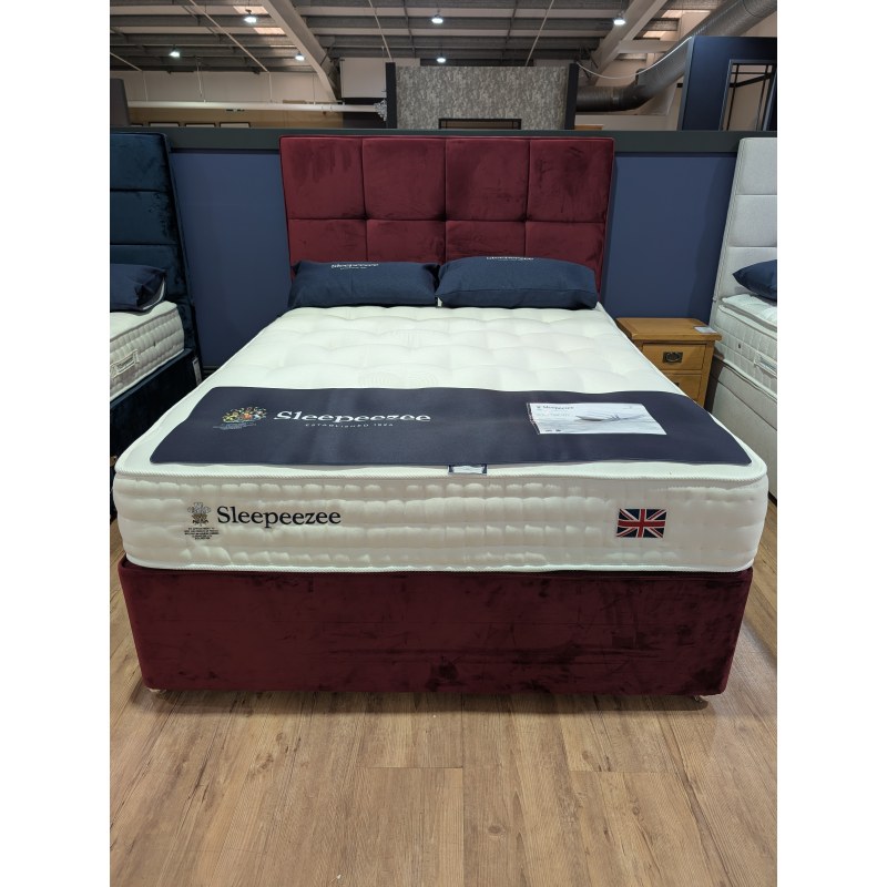 Shaftsbury, 5' Divan Set with Cassia Headboard Shaftsbury, 5' Divan Set with Cassia Headboard