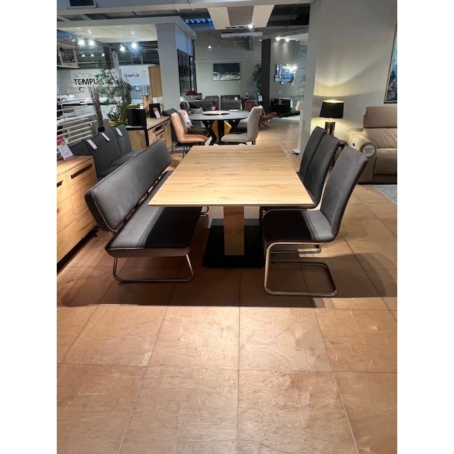 Venjakob Piazza 1.9 - 2.9m Extending Table , 3x Eileen Chairs & Bench Venjakob Piazza 1.9 - 2.9m Extending Table , 3x Eileen Chairs & Bench