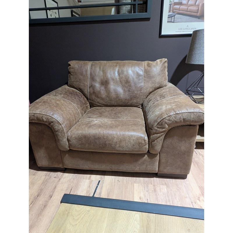 Mountback, 3-Seater & Cuddler Chair Mountback, 3-Seater & Cuddler Chair