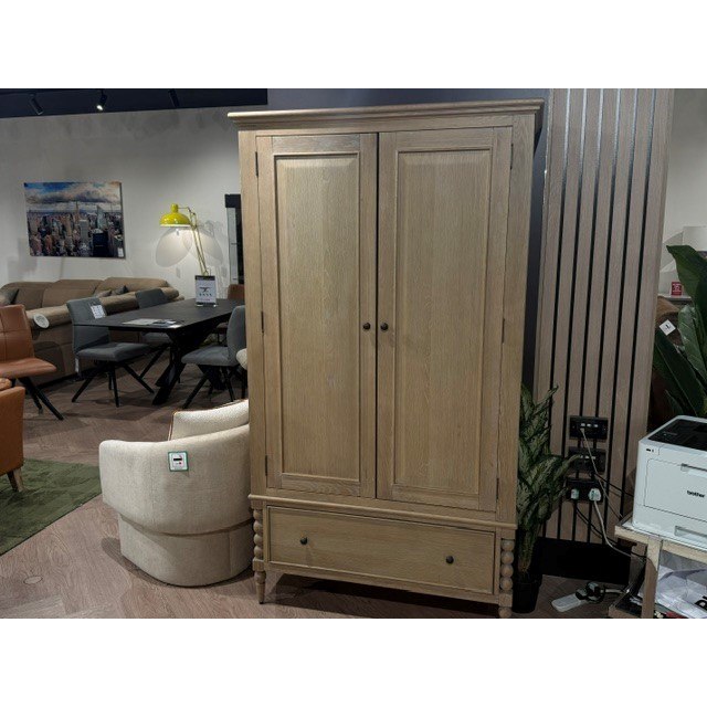 Artisan Wardrobe Artisan Wardrobe