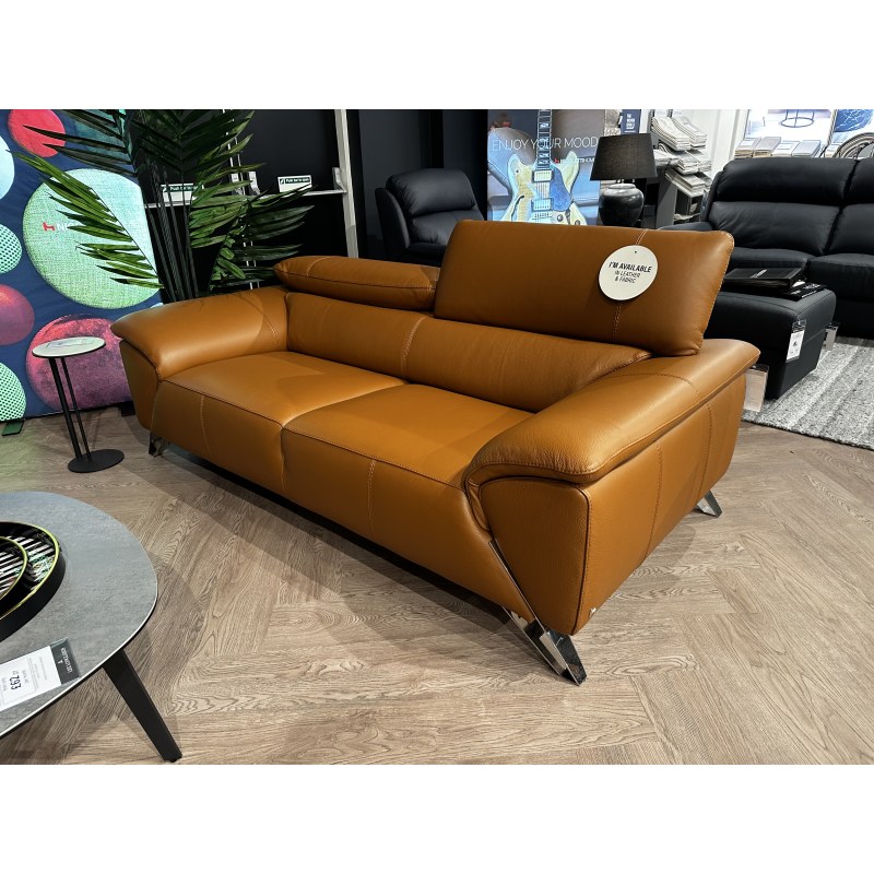 Nicoletti Molveno 2.5 Seater Sofa in Tan Leather Nicoletti Molveno 2.5 Seater Sofa in Tan Leather
