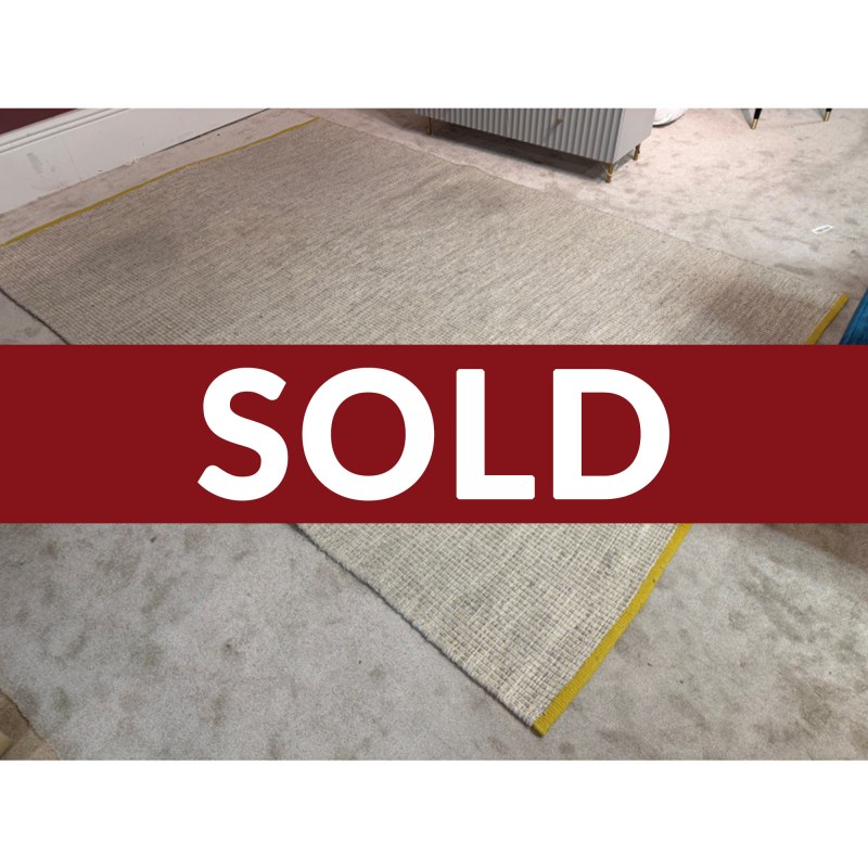 ROSA RUG 300 X 200CMS ROSA RUG 300 X 200CMS