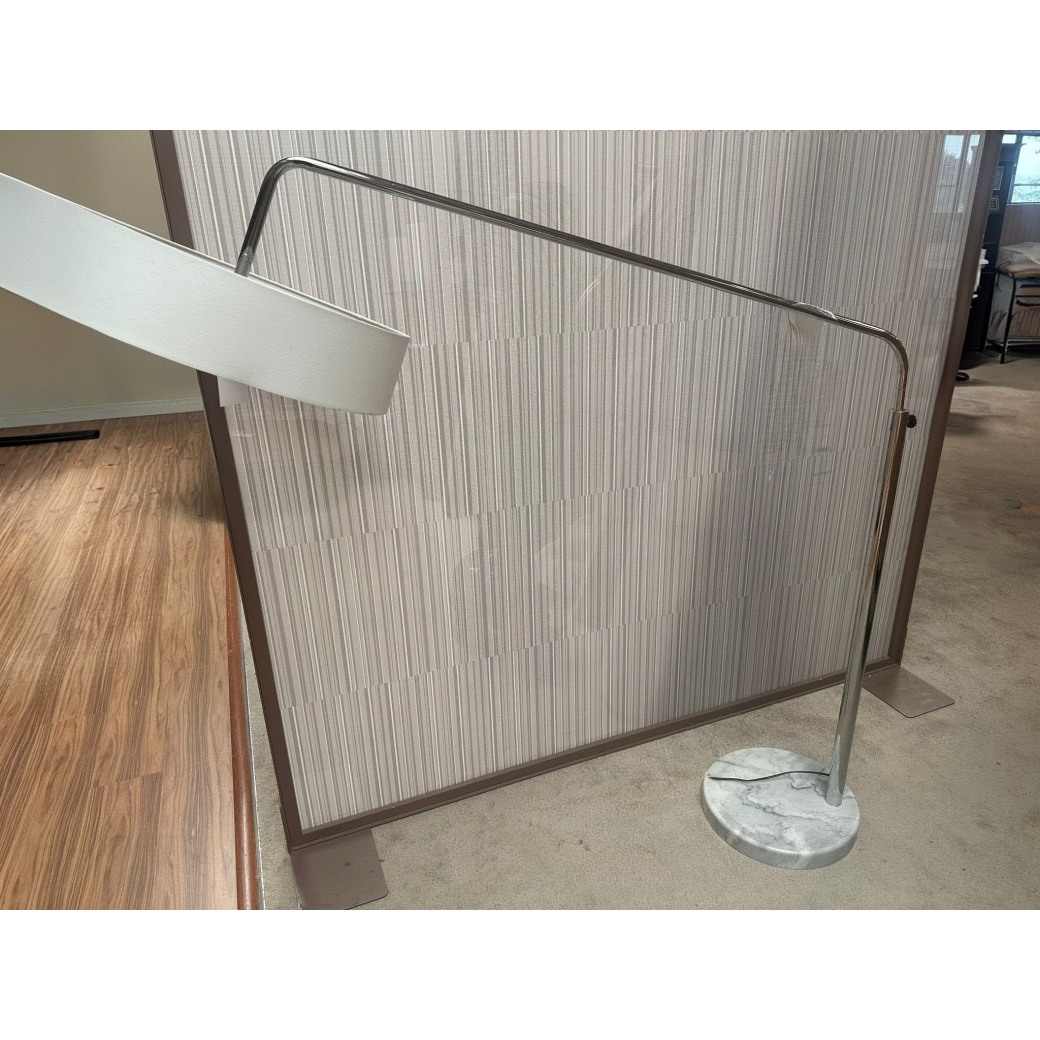 Chrome FloorLamp Chrome FloorLamp