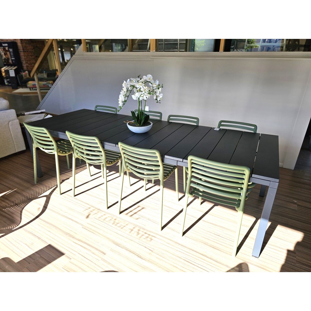 Nardi Outdoor Net 210cm Extending Table with x6 Doga Chairs & x2 Doga Armchairs Nardi Outdoor Net 210cm Extending Table with x6 Doga Chairs & x2 Doga Armchairs