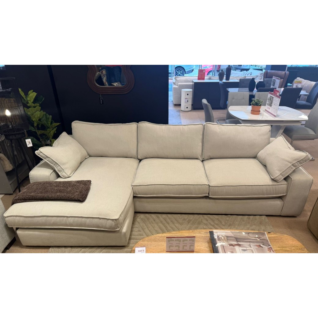 Braunton LHF Chaise with RHF Arm Sofa in Fabric B Braunton LHF Chaise with RHF Arm Sofa in Fabric B
