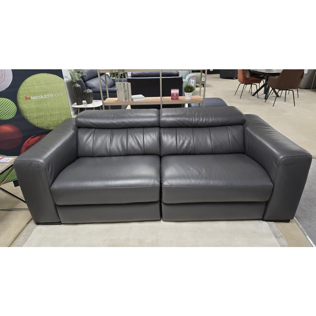 FORZA - QUILTED BACK, Sofa 2 Cush Elec Motions FORZA - QUILTED BACK, Sofa 2 Cush Elec Motions