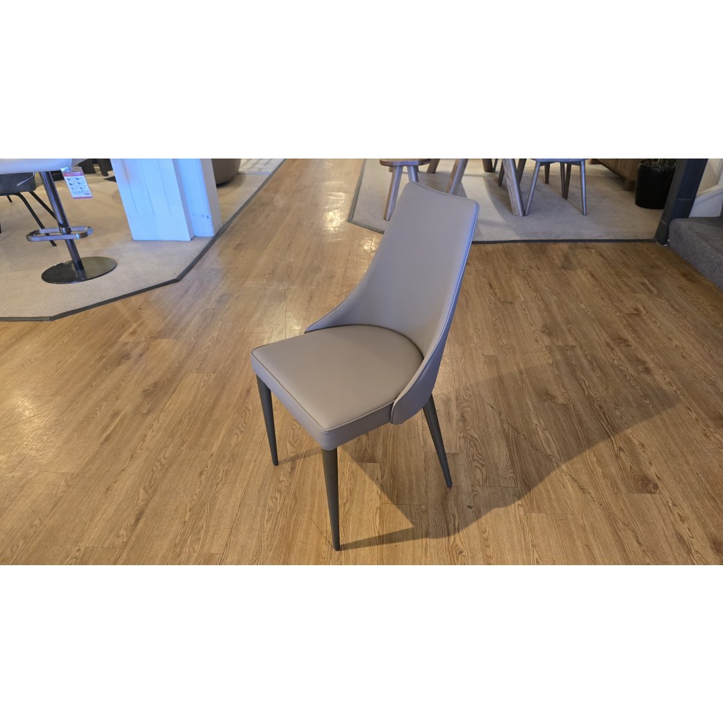 bontempi Clara Chair (2 Available) bontempi Clara Chair (2 Available)