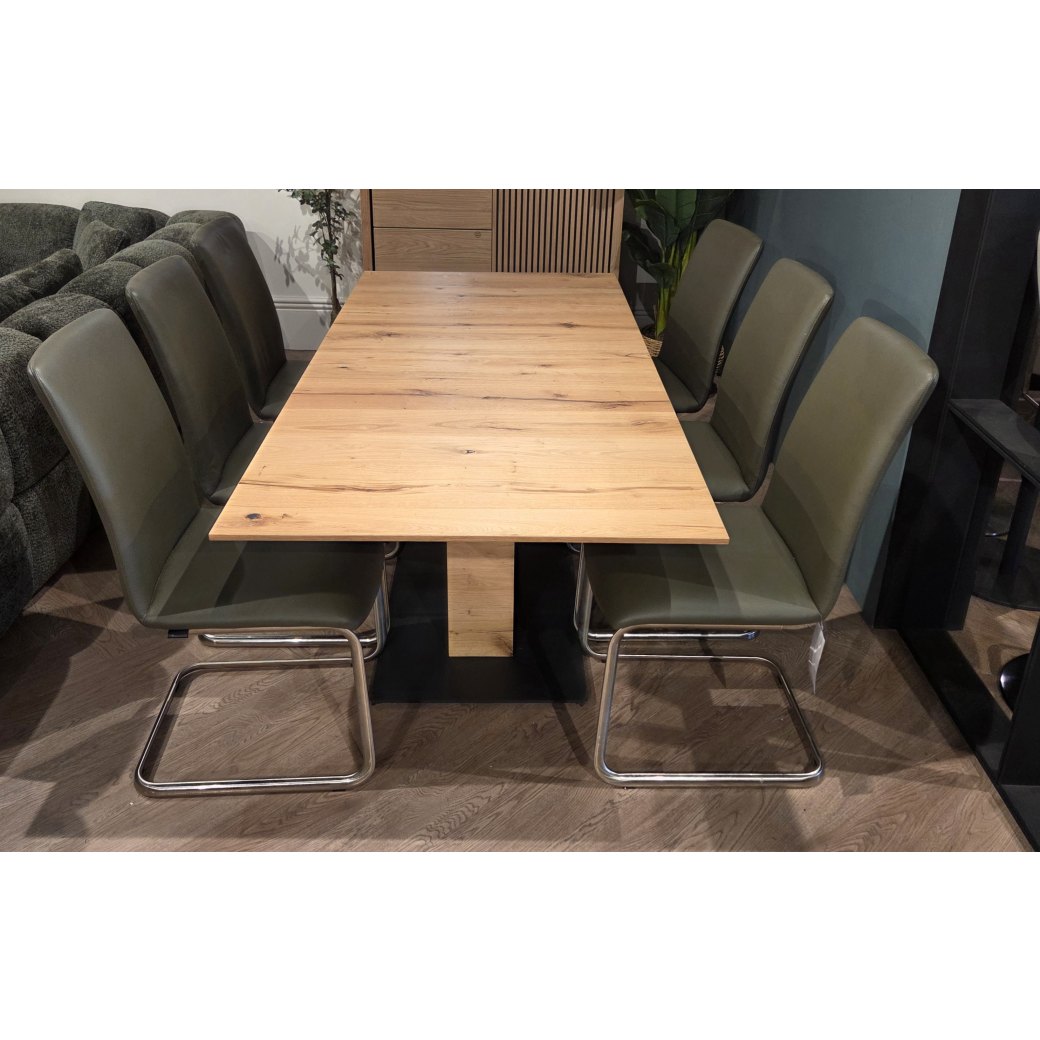Venjakob Dining Table and 6 Leather Chairs Olive Venjakob Dining Table and 6 Leather Chairs Olive