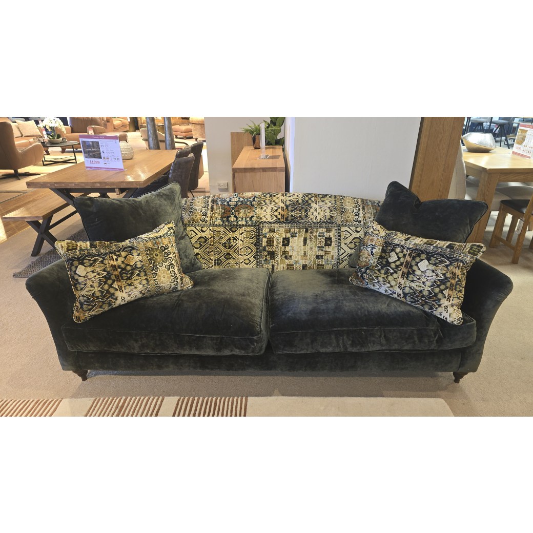 Spink & Edgar Lamour Grand Sofa Spink & Edgar Lamour Grand Sofa
