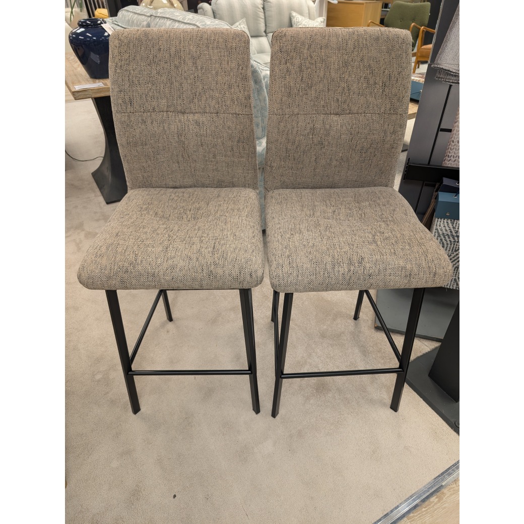 2x Hjort Knudsen, Lindo Counter Height Chairs 2x Hjort Knudsen, Lindo Counter Height Chairs
