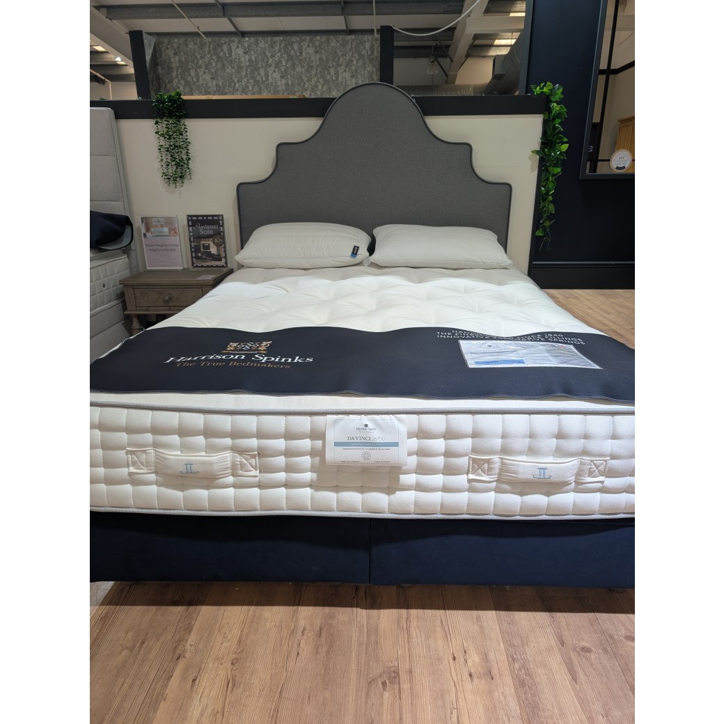 Harrison Spinks, Da Vinci 26750 5' Divan Set with Mantle Headboard Harrison Spinks, Da Vinci 26750 5' Divan Set with Mantle Headboard