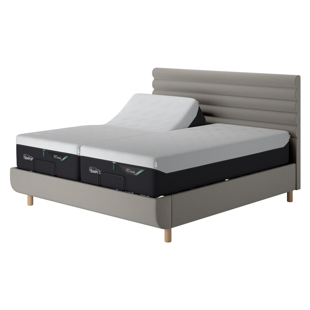 Tempur Arc Super King Adjustable Disc Divan Bed Base - Vectra Headboard Tempur Arc Super King Adjustable Disc Divan Bed Base - Vectra Headboard