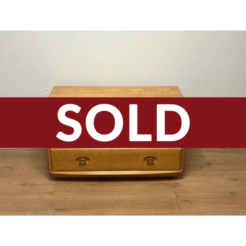 Ercol Windsor TV Unit Ercol Windsor TV Unit