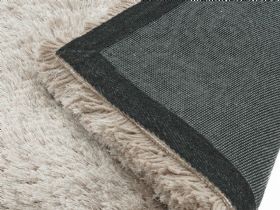 Plush rug back