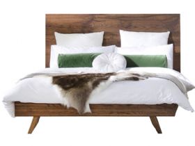 Columbia king size rustic dark oak Bedstead available at Lee Longlands