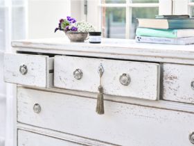 Atelier distressed chest of 6 drawers