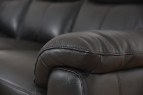 Odette 2.5 seat sofa White Glove 2 man delivery
