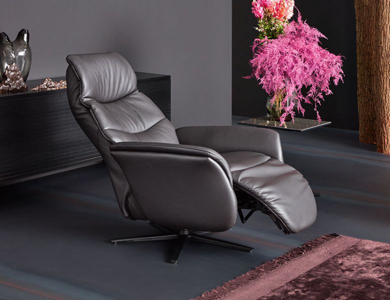 Himolla Azure recliner chair with adjustable headrest
