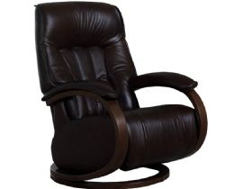 Himolla Mosel large leather Manual Maxi Chair available at Lee Longlands