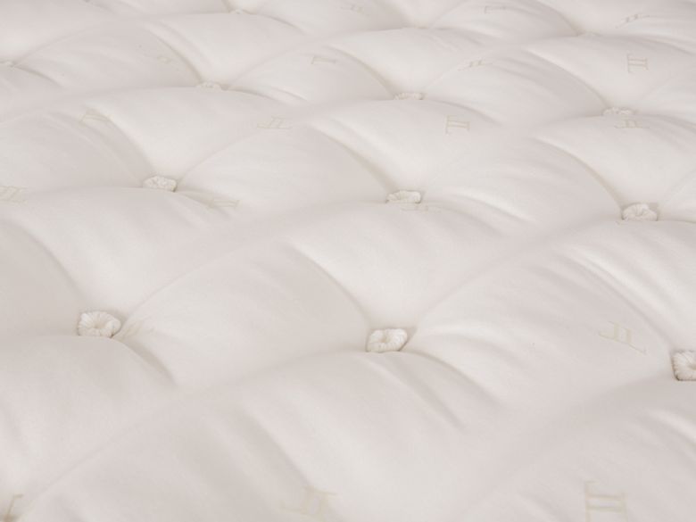 Harrison Connoisseur mattress at Lee Longlands