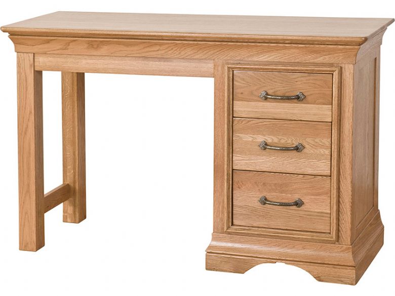 Padbury oak dressing table available at Lee Longlands