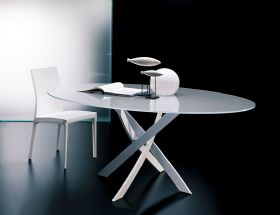 Bontempi Barone round dining Table range available at Lee Longlands