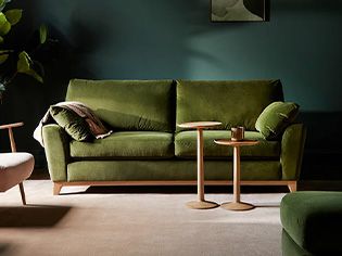 Ercol Novara 2 Seater Sofa in Minimalistic Living Room